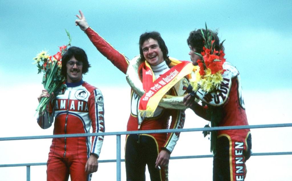 Steve Baker, Barry Sheene et Pat Hennen sur le podium du GP Allemagne 1977